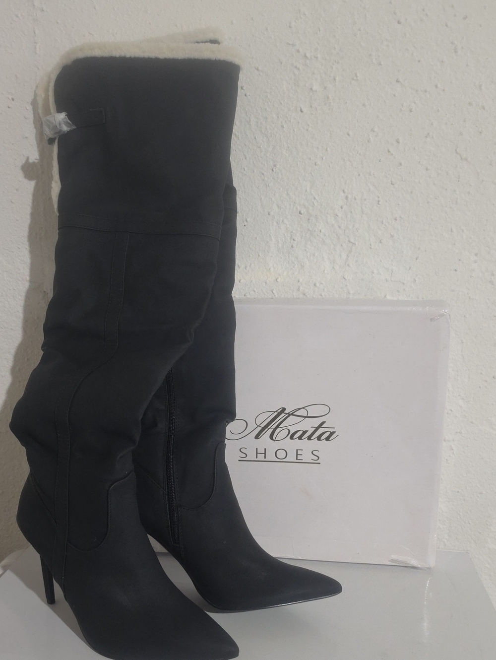 Mata Shoes Black Over-the-Knee Pointed Stiletto Boots